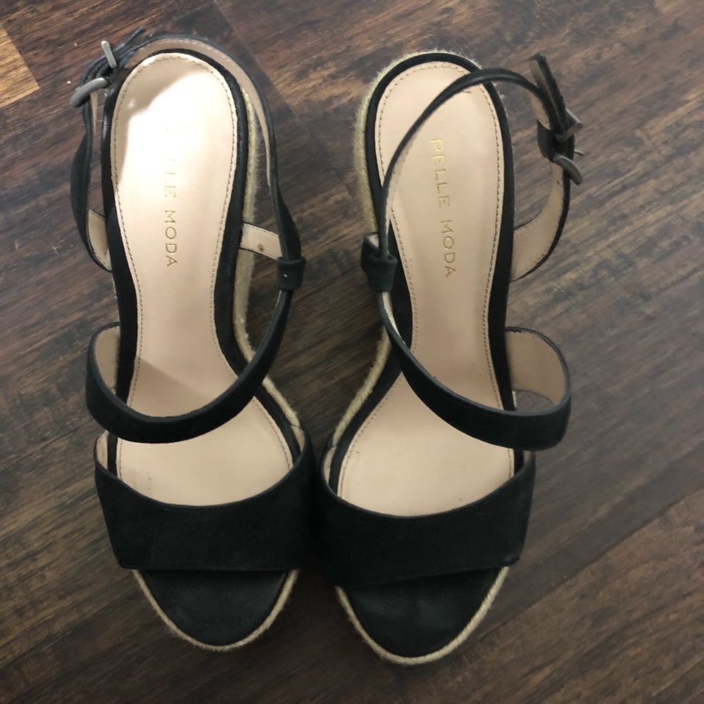 Pelle mode wedge